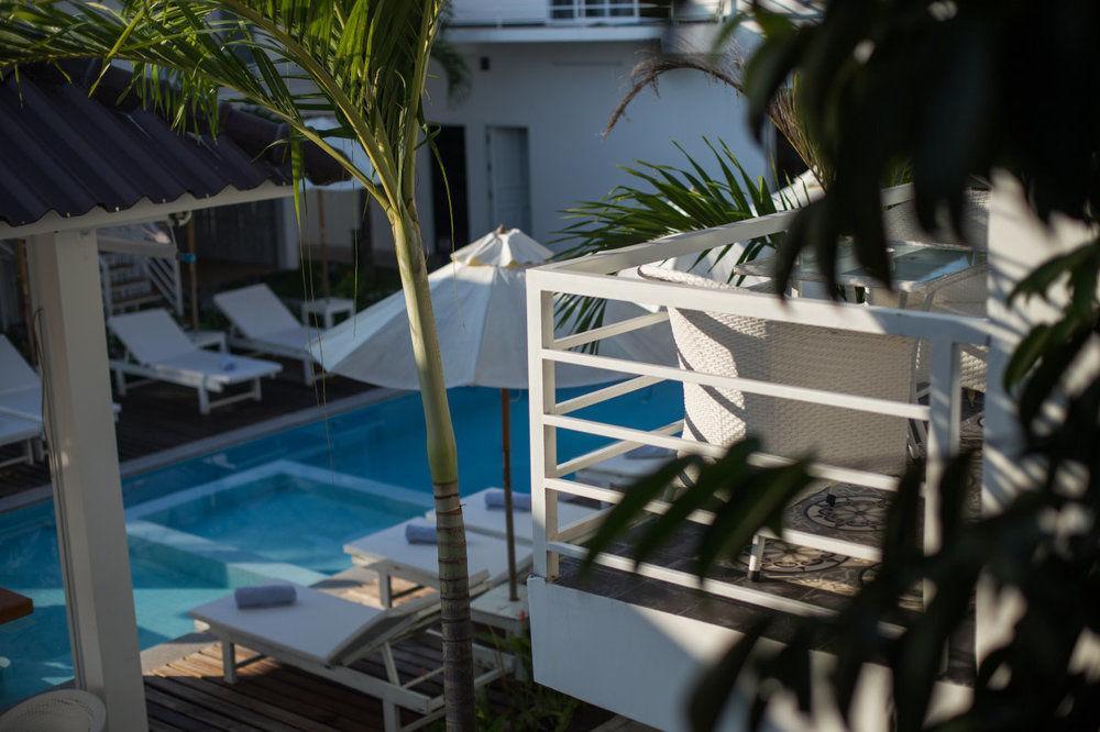 Golden River Resort Сиханоуквил Екстериор снимка