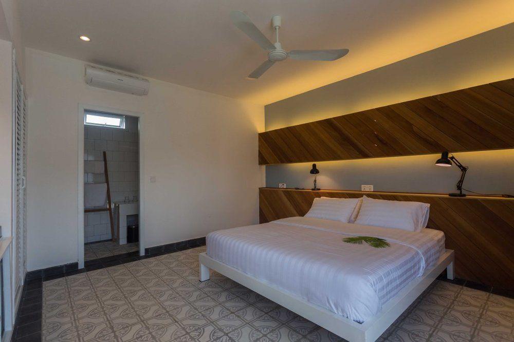 Golden River Resort Сиханоуквил Екстериор снимка