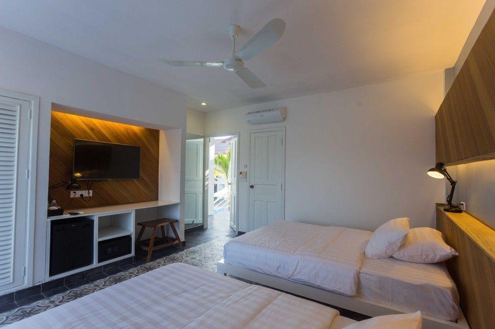 Golden River Resort Сиханоуквил Екстериор снимка