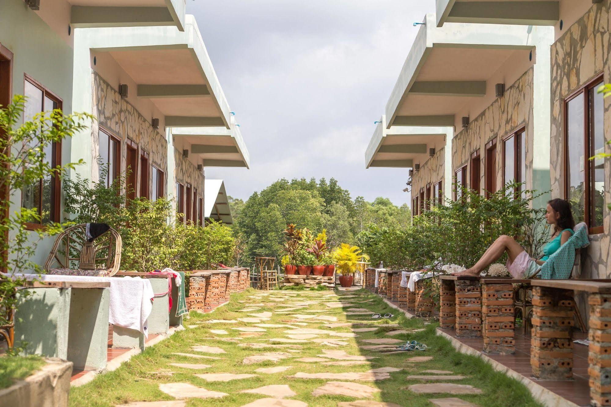 Golden River Resort Сиханоуквил Екстериор снимка