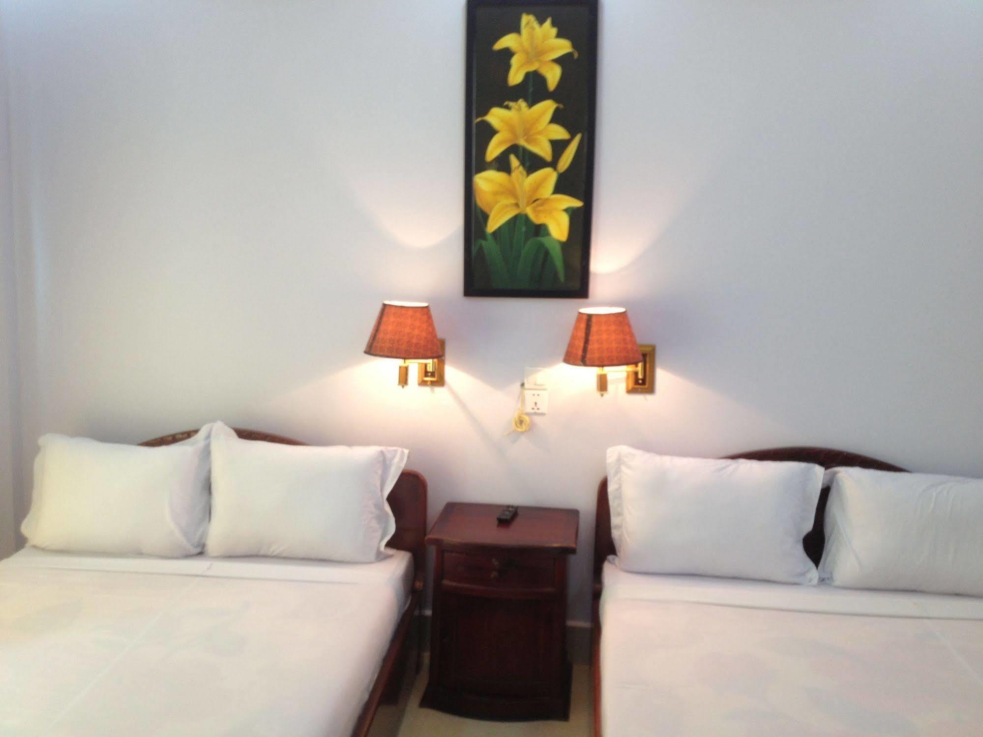 Golden River Resort Сиханоуквил Екстериор снимка